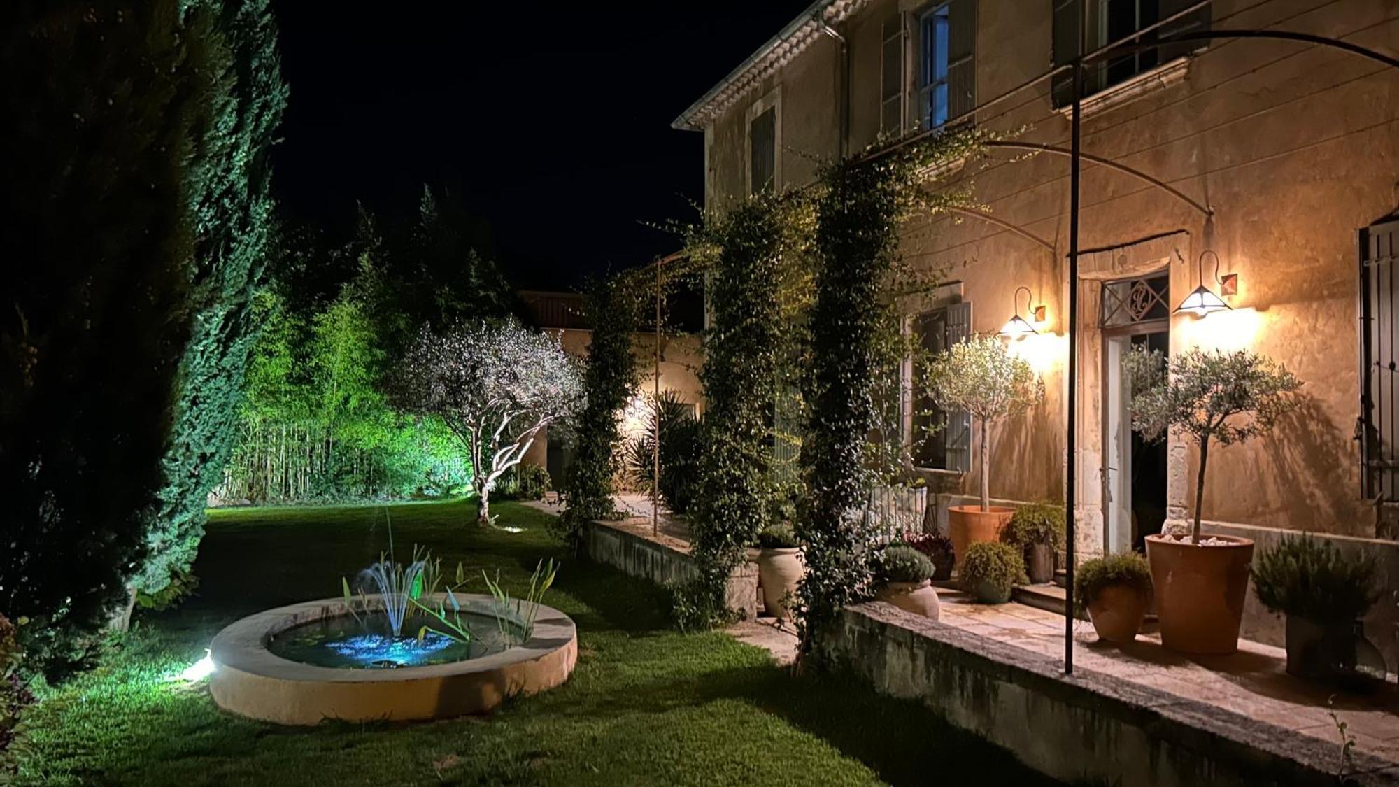 Les Tilleuls Cavaillon Εξωτερικό φωτογραφία